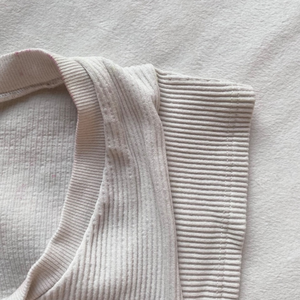 white ribbed cropped front tie Urban outfitters top - Picture 7 of 9